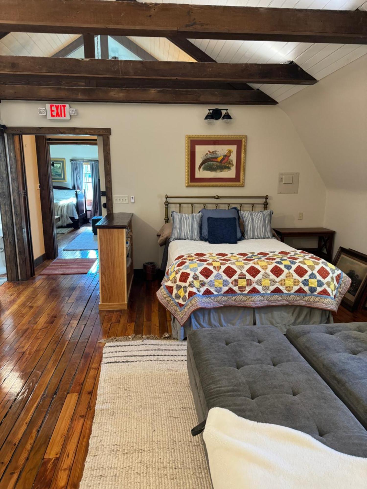 South Broadway Manor B&B - Near Fallingwater, Ohiopyle State Park, Hiking & Biking Trails Gap Scottdale Екстериор снимка